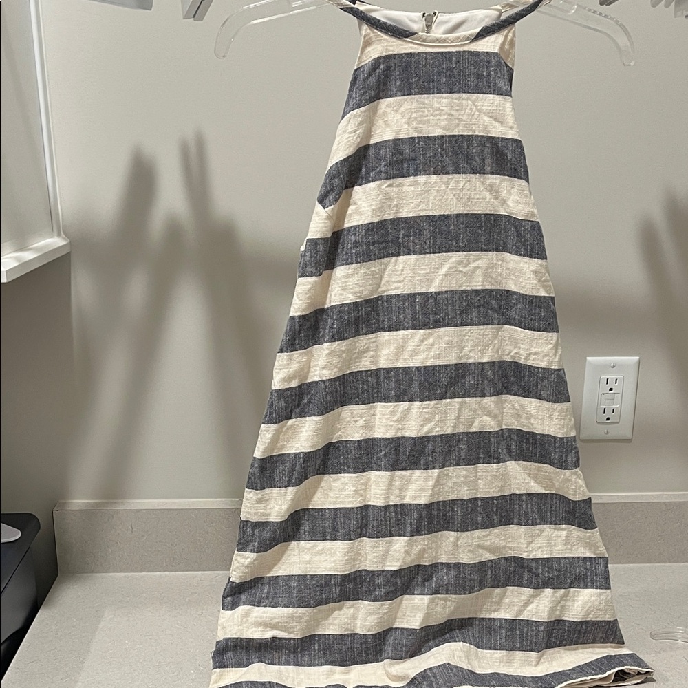 One Clothing Navy and Cream Patterned Dress